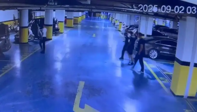 İzmir'de Kaçırılan Tekstilcinin İzleri Bağcılar'da Bulundu! 15 Milyon Lira Fidye İstenen Olayın Detayları