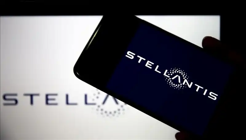 Stellantis’in Geleceği Tehlikede: Fabrika Kapanmaları Kapıda mı?