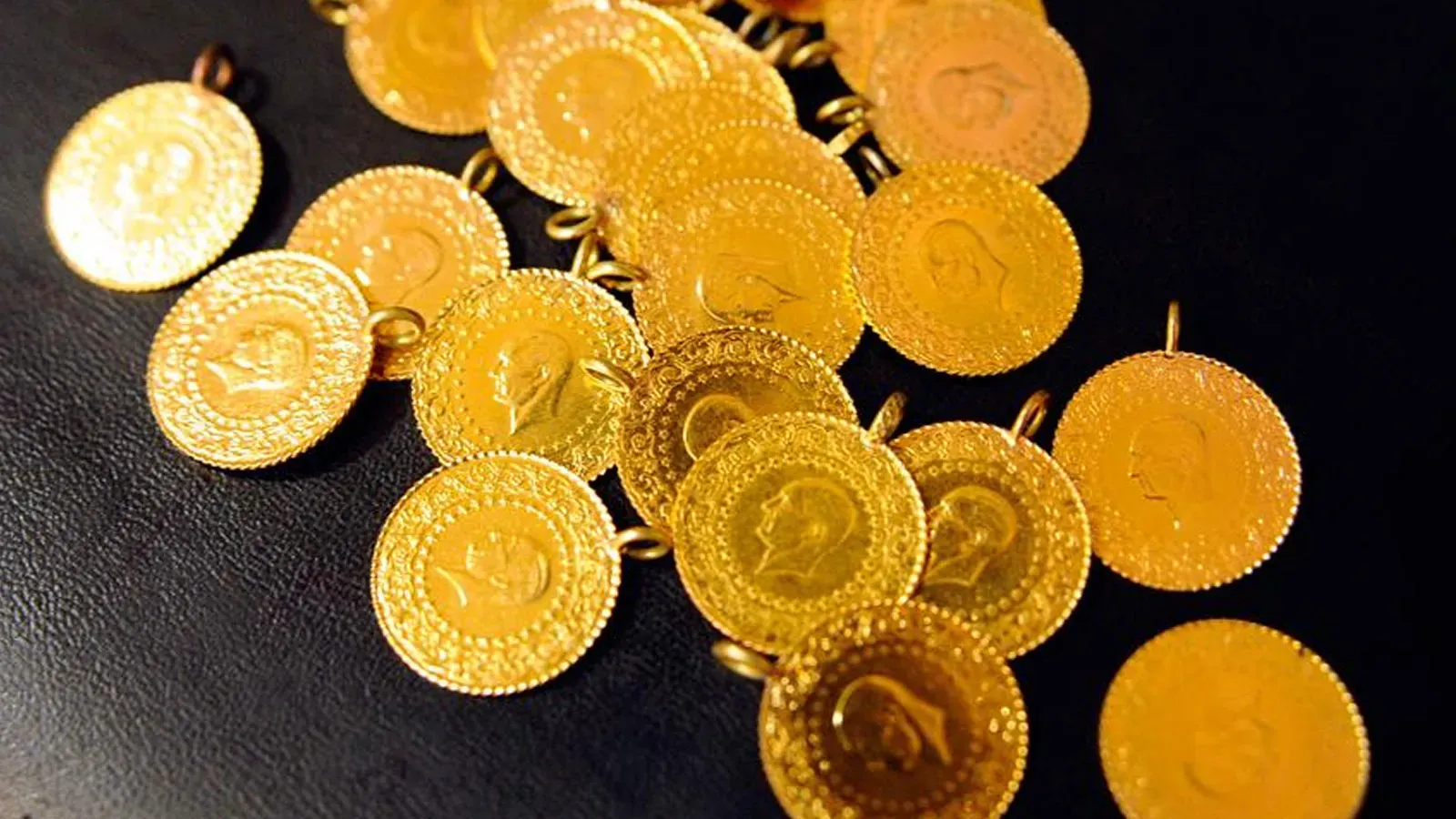 Altın Fiyatlarında Yükseliş Devam Ediyor: 10 Aralık 2024 Güncel Fiyatlar