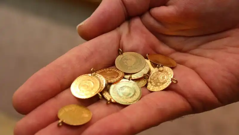 Altın Fiyatları 30 Nisan 2023: Çeyrek ve Gram Altın Ne Kadar Oldu?