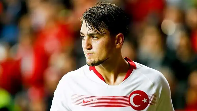 Beşiktaş, Milli Futbolcuyu Kadrosuna Katmak İçin Girişimlere Başladı