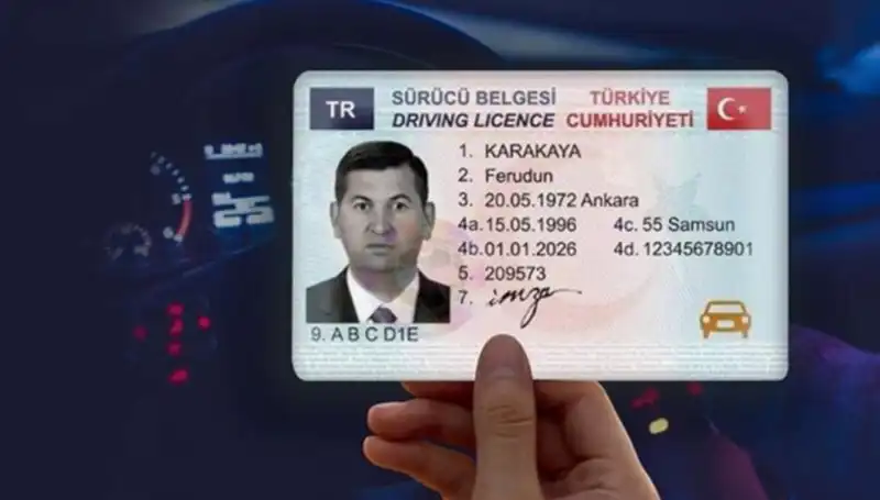 Eski Sürücü Belgesi Sahiplerine NVİ'den Kritik Yenileme Uyarısı