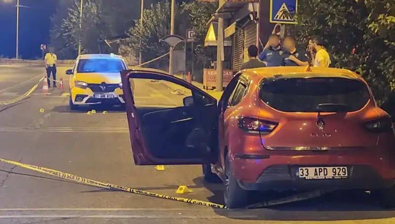 Otomobillerden İnip Kurşun Yağdırdılar: 2 Ölü, 5 Yaralı Olayı Şokta