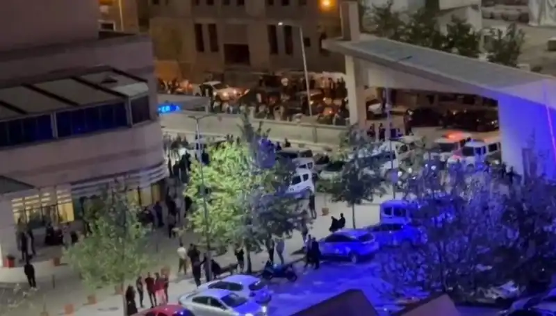 Halay Başında Kanlı Çatışma: Bıçaklı Saldırı ve Dövülme Olayı