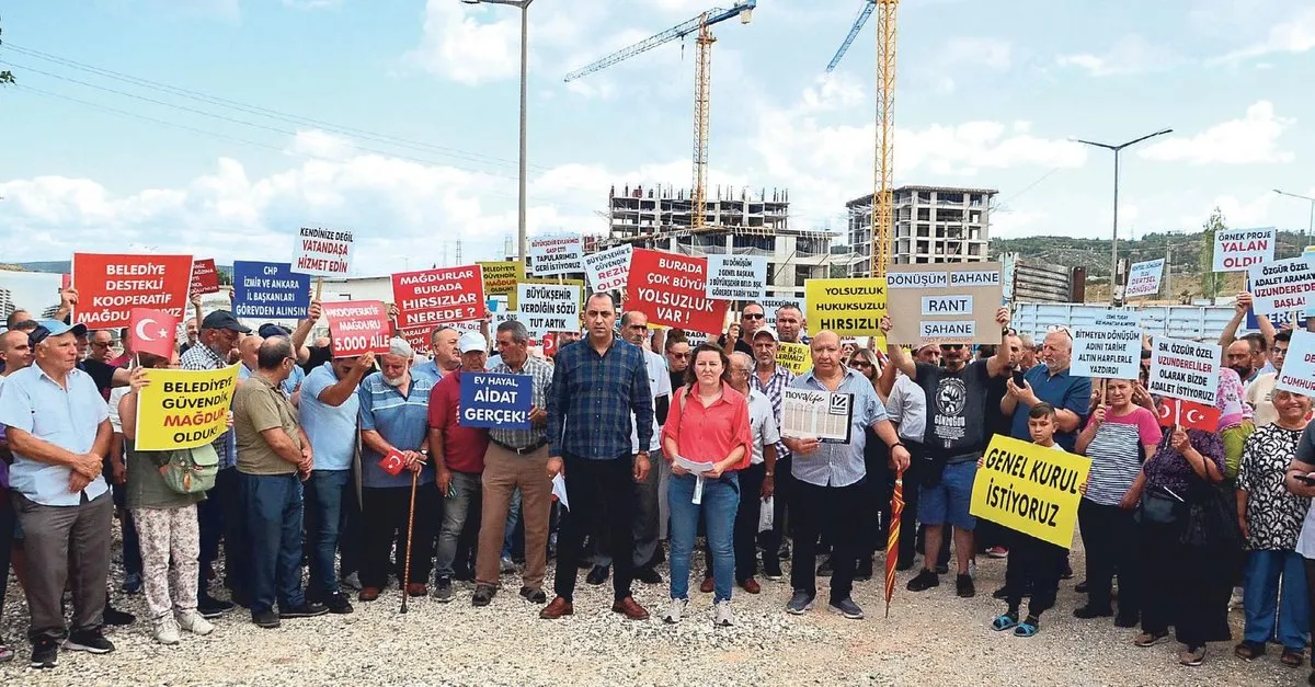 İzmir Büyükşehir Belediyesi’ne Tepki: Mağdur Kooperatif Üyeleri Savcılığa Başvurdu
