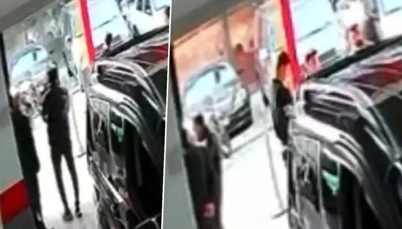İstanbul'da Galeriye Yapılan El Yapımı Patlayıcı Saldırısı Şoke Etti
