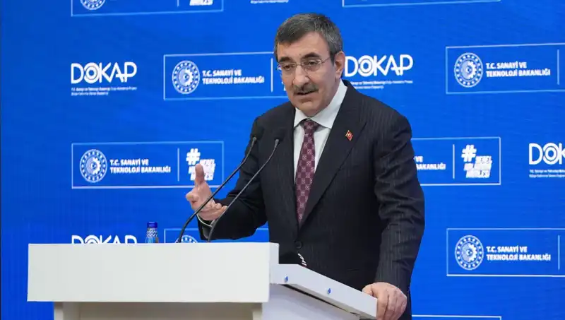 Cevdet Yılmaz'dan Kritik Ekonomi Açıklamaları: Enflasyonla Mücadele Önceliğimiz