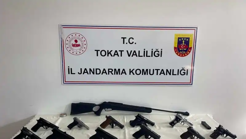 Tokat'ta Kaçak Silah Operasyonu: Polisten Gözaltıları Şaşırtan Detaylar