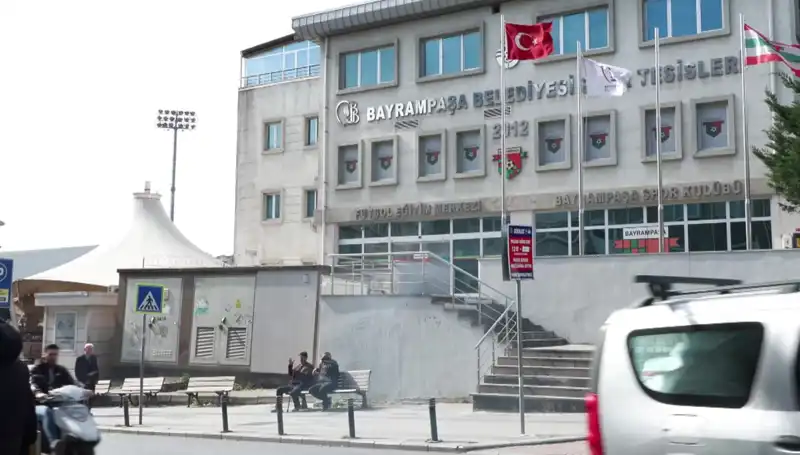 Arda Turan Spor Kompleksi Otoparkında Su Baskını: Nedenler ve Sonuçlar