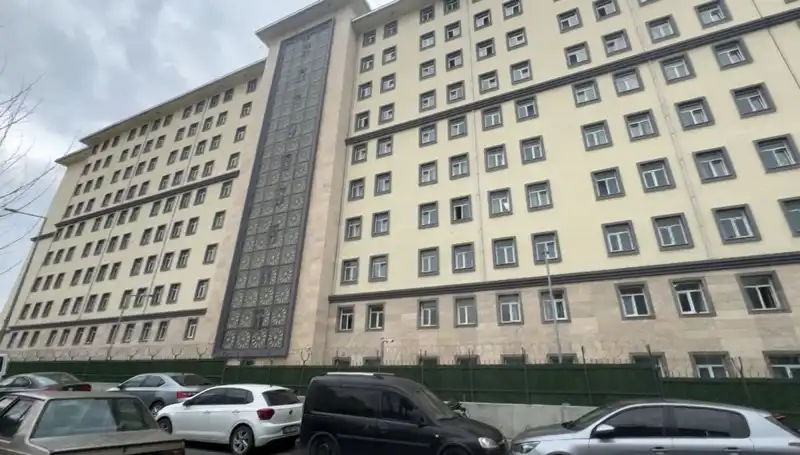 Kız Öğrenci Yurdunda Yaşanan Şok Olay: Takip ve Gizli Arama Skandalı