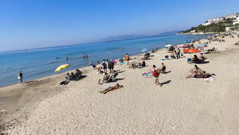 Sıcak Havalarda Plajlar Dolup Taşarken Yaz Keyfi Zirveye Çıktı