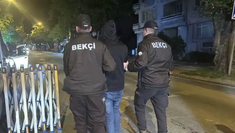 Edirne'de Düzensiz Göçmen Operasyonu: 4 Yakalama