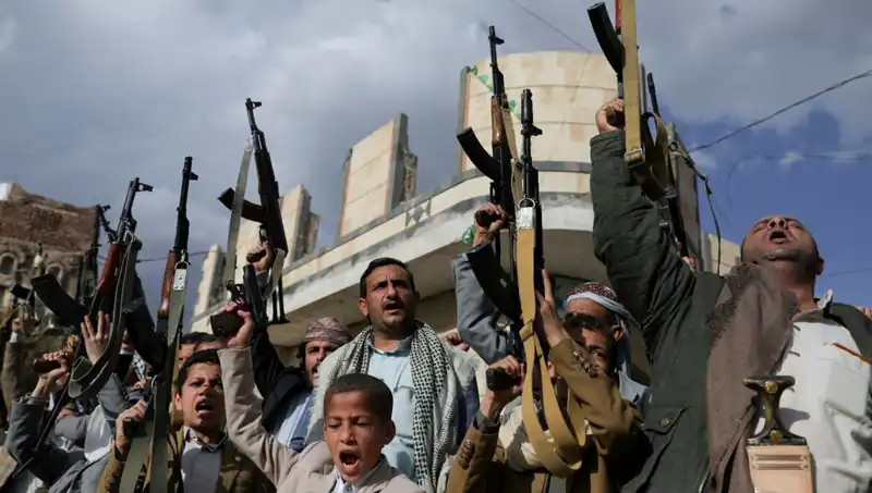 Yemen'de Husiler'den Çarpıcı İddia: ABD Karşı Harekat Başlatıyor!
