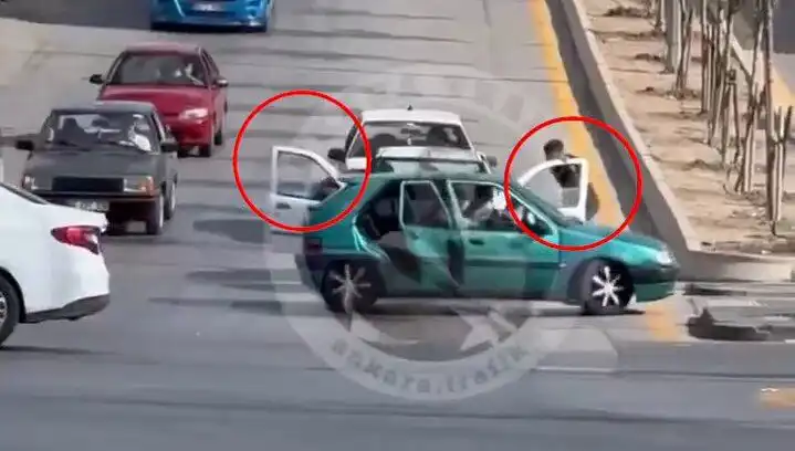 Trafikte Bıçak ve Kılıçlı Saldırı: Neler Oldu?