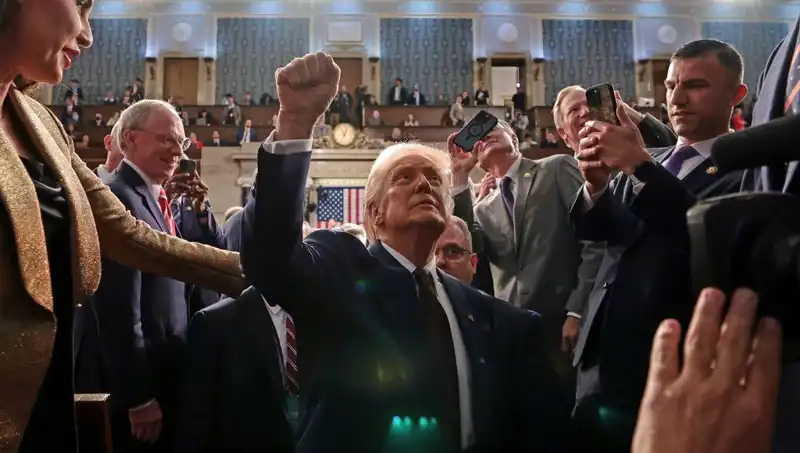 Başkentte Evsiz Krizi: Trump’tan Belediye Başkanına Acil Çözüm Çağrısı