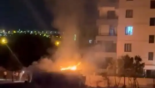 Elazığ'da Büyük Kümes Yangını: Yüzlerce Tavuk Telef Oldu!