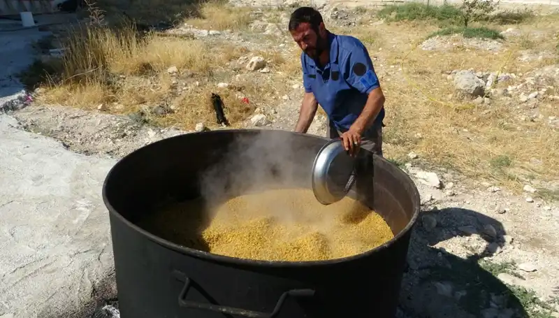 Her Yıl Ağustos'ta Gelen Geleneğin Ayrıntıları: Kazanlar Kaynamaya Başladı!