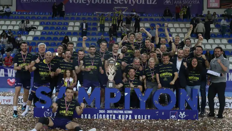 Voleybolun Zirvesinde Fenerbahçe: Kupa Voley Şampiyonu Oldu