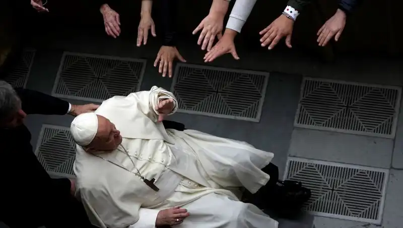 Papa Francis'in İstifası: 600 Yıl Sonra Tekrar Gündemde
