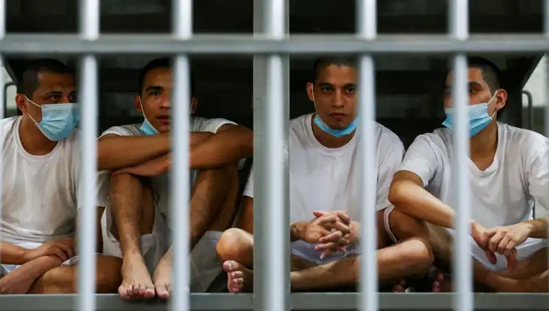 El Salvador’dan Venezuela’ya Siyasi Tutuklu Transferi: Yeni Bir Dönem mi Başlıyor?