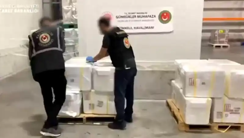 İstanbul Havalimanı’nda Rekor Kokain Yakalandı: 455 Kilo!